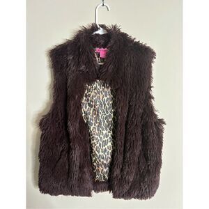 Betsey Johnson Shaggy Vest Burgundy Sz L